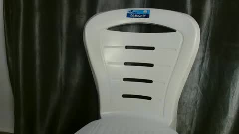 slim ivy online show from 29, 11, 2025