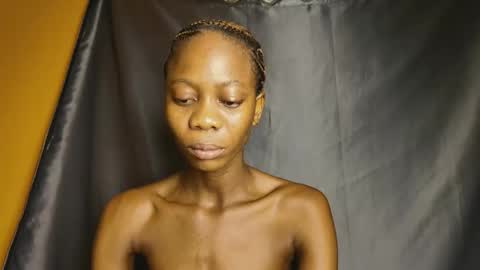 Snapshot of sweetpussy135 chatting on 17, 5, 2026 slim ivy online show from 17, 5, 2026