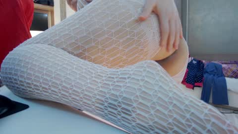 SweetRaisa online show from 5, 2, 2025