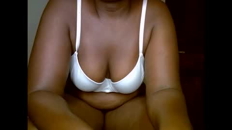 sweetrenne online show from 11, 3, 2025