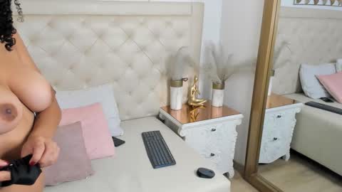 sweets one online show from 24, 11, 2025