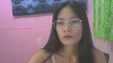 Mia online show from 13, 11, 2025