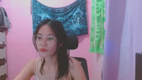 Snapshot of sweetsexygirl20 chatting on 19, 7, 2026 Mia online show from 19, 7, 2026