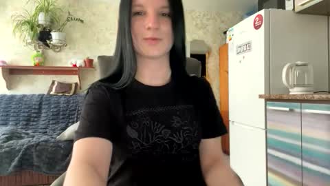 Sweet Shy online show from 15, 4, 2026