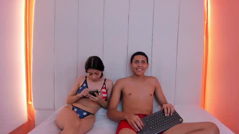 Snapshot of sweetsinners_os chatting on 3, 3, 2026 Miel and Leo online show from 3, 3, 2026