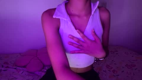 SweetSinnyX online show from 25, 4, 2026