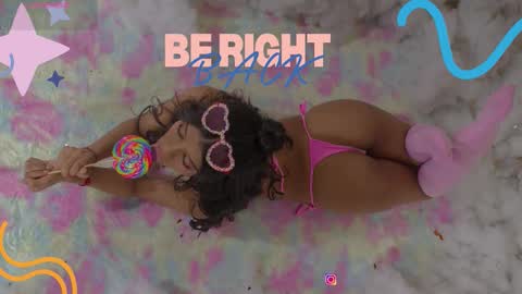 sweetviolet___ online show from 23, 3, 2026