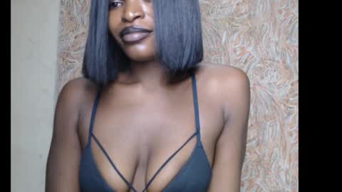 Snapshot of sweetxxboobsx chatting on 23, 9, 2025 sweetxxboobsx online show from 23, 9, 2025