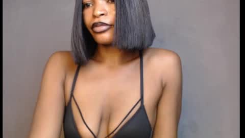 sweetxxboobsx online show from 4, 6, 2026