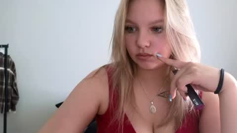 Snapshot of sweety_bettyyy chatting on 20, 7, 2026 Betty online show from 20, 7, 2026