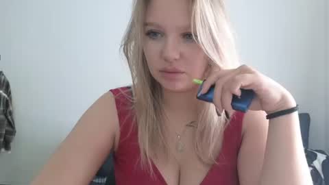 Snapshot of sweety_bettyyy chatting on 24, 7, 2026 Betty online show from 24, 7, 2026