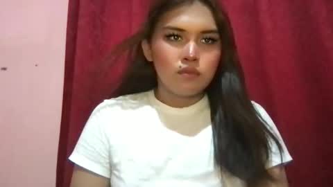 sweety_heart18 online show from 9, 5, 2026