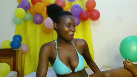 Snapshot of sweety_spixxy chatting on 15, 2, 2026 Dolly online show from 15, 2, 2026