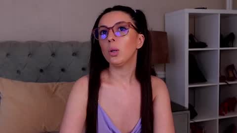 Snapshot of sweetyallye chatting on 21, 6, 2026 Bea Moan from LovenseWet from Tip MenuOpen for Private online show from 21, 6, 2026