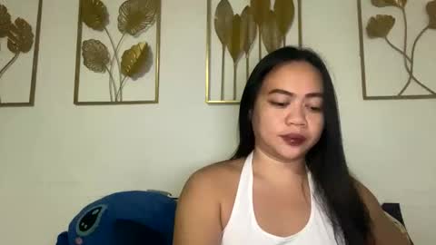 Snapshot of sweetyasian_ chatting on 17, 10, 2025 stacey online show from 17, 10, 2025