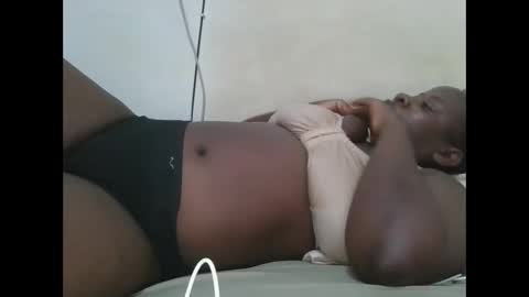 Snapshot of sweetyass25 chatting on 26, 9, 2025 sweetyass25 online show from 26, 9, 2025