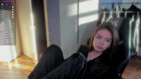 sweetydeviliya online show from 5, 12, 2025