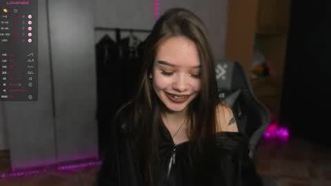 Snapshot of sweetydeviliya chatting on 19, 1, 2026 sweetydeviliya online show from 19, 1, 2026