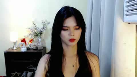 Snapshot of sweetytrannygirlxx chatting on 4, 3, 2025 Megan online show from 4, 3, 2025
