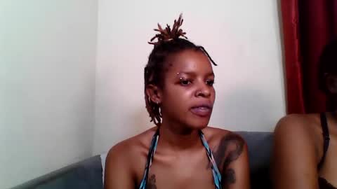 Snapshot of sweetz_candice chatting on 26, 4, 2026 sweetz_candice online show from 26, 4, 2026