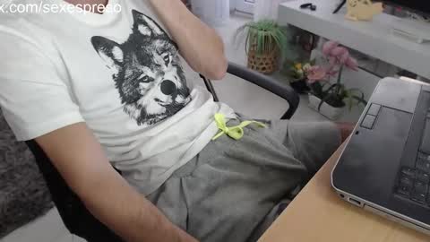 SwetLittleBoy4u online show from 3, 11, 2025