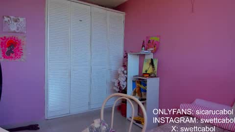 Snapshot of swettcabol chatting on 17, 11, 2025 swettcabol online show from 17, 11, 2025