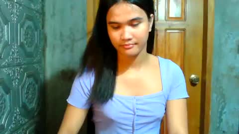 Snapshot of swettie_rhea chatting on 20, 6, 2026 Rhea online show from 20, 6, 2026