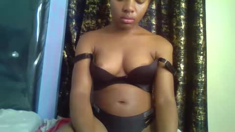 Snapshot of swit_candy chatting on 8, 2, 2026 Candy online show from 8, 2, 2026