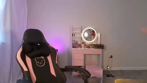 ashley blayde online show from 22, 1, 2025