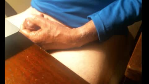 Snapshot of swizzle__stick chatting on 11, 11, 2025 will jeffers online show from 11, 11, 2025