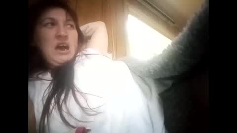 swollenclitneedsdad online show from 18, 4, 2026