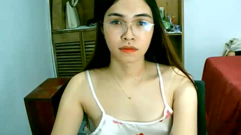 Snapshot of swyt_soleil chatting on 18, 10, 2025 swyt_soleil online show from 18, 10, 2025