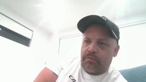 sxylegsturnmeon online show from 13, 1, 2026