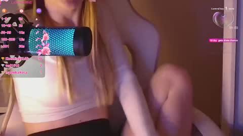 Milena online show from 10, 10, 2025