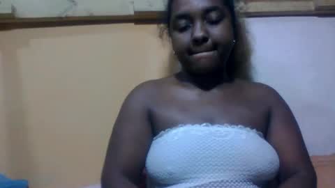 Snapshot of sylvi_ni chatting on 21, 7, 2026 NinaDream online show from 21, 7, 2026