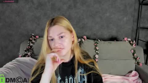 Sylvia online show from 9, 11, 2025