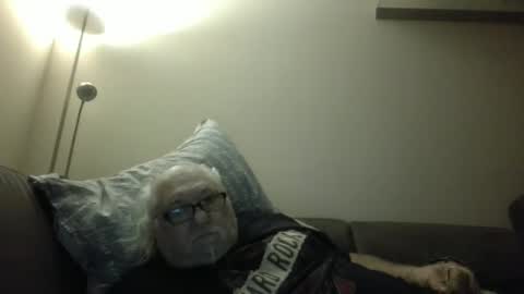 synek65 online show from 24, 12, 2024