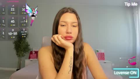 Mila online show from 21, 10, 2025