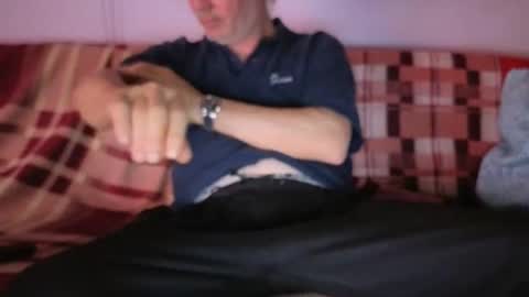 Snapshot of szaszinno6669068 chatting on 16, 10, 2025 szaszinno6669068 online show from 16, 10, 2025