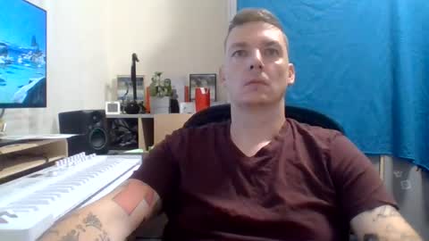 Snapshot of szjohn576 chatting on 10, 8, 2026 szjohn576 online show from 10, 8, 2026