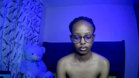 Snapshot of t_okyo chatting on 10, 2, 2025 TOKYO online show from 10, 2, 2025