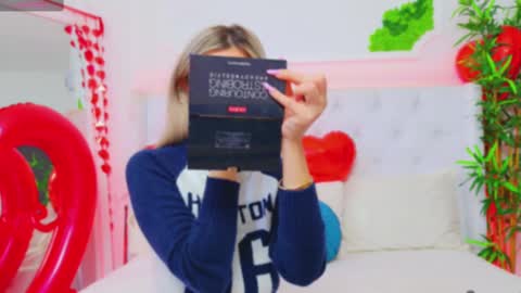 Snapshot of taahiraarabian chatting on 14, 2, 2025 Arianna online show from 14, 2, 2025