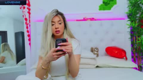 Snapshot of taahiraarabian chatting on 24, 2, 2025 Arianna online show from 24, 2, 2025