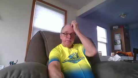 tacrunner66_ online show from 26, 2, 2025