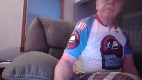 tacrunner66_ online show from 3, 11, 2025