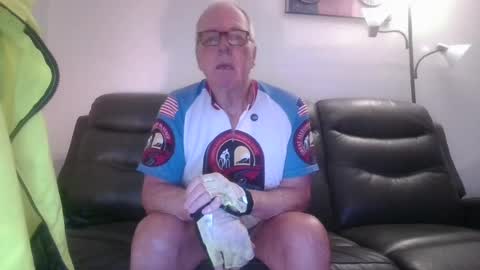 tacrunner66_ online show from 28, 6, 2026