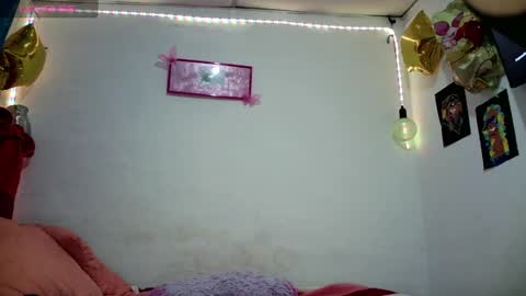   3 online show from 12, 3, 2025