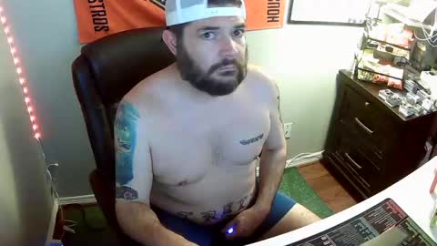 TaintNuzzler online show from 16, 9, 2025