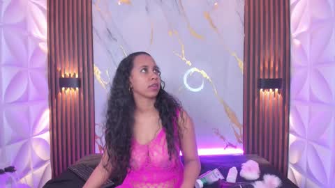 Samantha online show from 3, 11, 2025