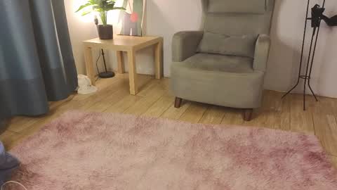 Snapshot of taissa_farmiga chatting on 9, 4, 2026 Lizzy online show from 9, 4, 2026